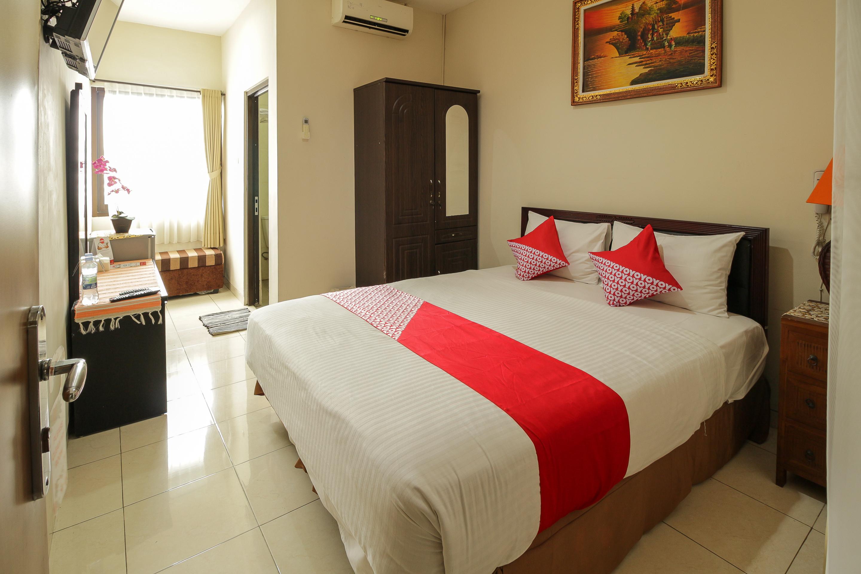 Oyo 734 Tuban Torres Accomodation Kuta Lombok Esterno foto
